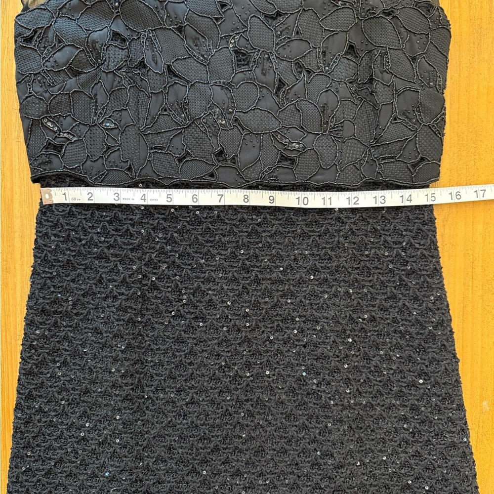St. John Evening Couture Black Sequined Lace Sleeveless Sheath Dress Size 6 - Picture 13 of 14